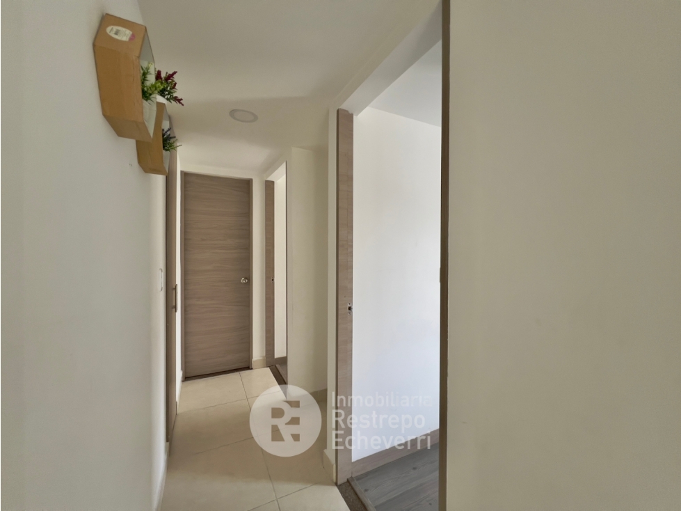 Apartamento en venta en Avenida Kevin Angel, Manizales · foto 7 de 12