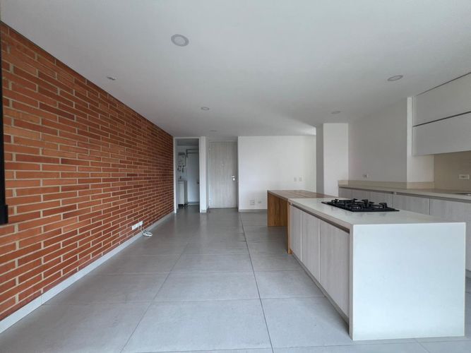 Apartamento en venta en Cumbres, Envigado · foto 6 de 16