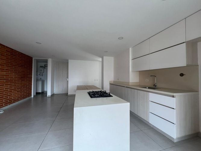 Apartamento en venta en Cumbres, Envigado · foto 8 de 16