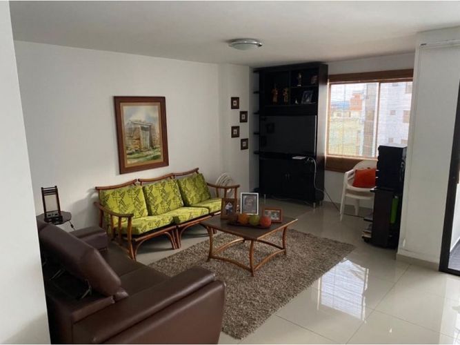 Apartamento de 3 alcobas en venta en Santa Barbara, Cali, 227 m² · foto 4 de 21