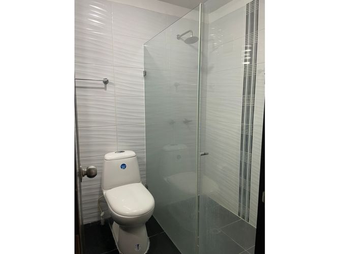 Apartamento de 3 alcobas en venta en Santa Barbara, Cali, 227 m² · foto 13 de 21