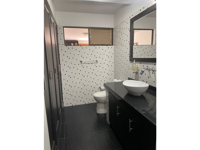 Apartamento de 3 alcobas en venta en Santa Barbara, Cali, 227 m² · foto 14 de 21