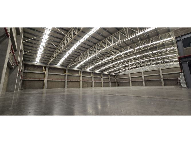 Bodega en arriendo en Siberia, Cota, 3600 m² · foto 3 de 23