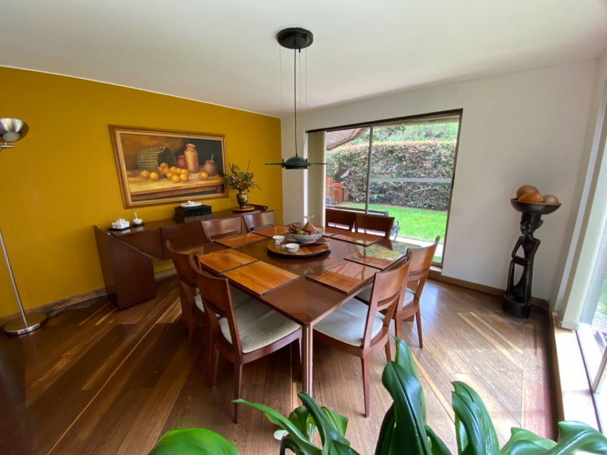 Casa en venta en Niza, Bogotá · foto 8 de 24