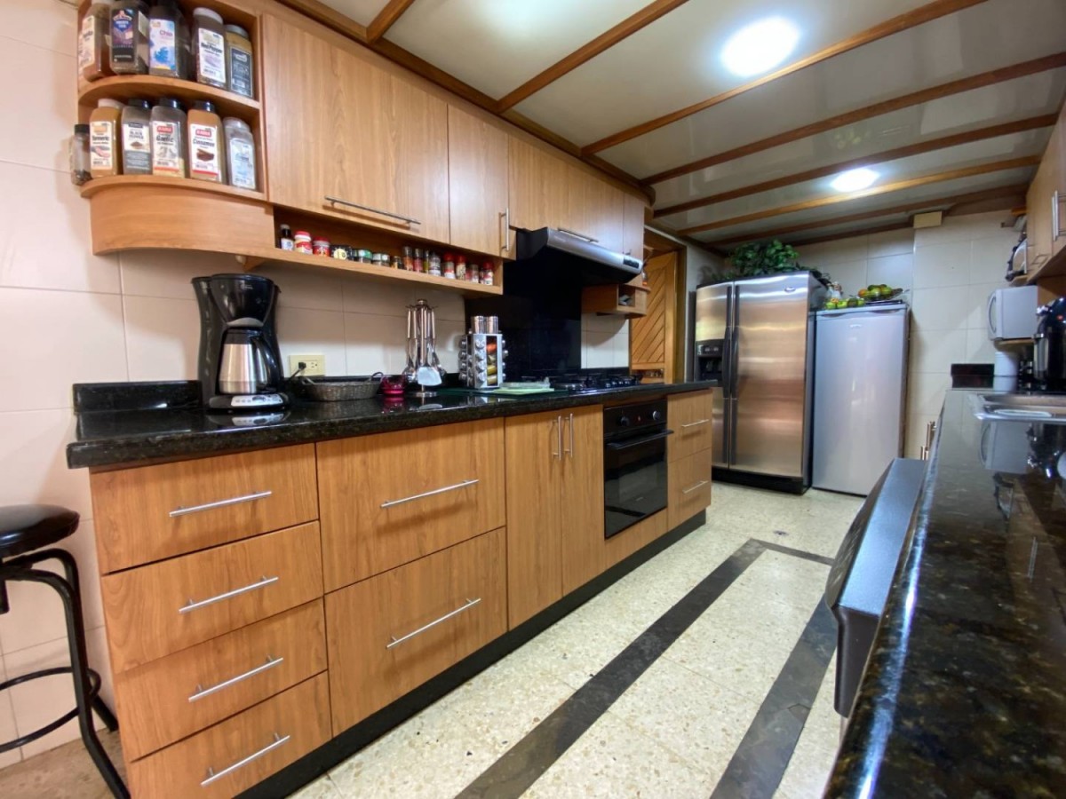 Casa en venta en Niza, Bogotá · foto 10 de 24
