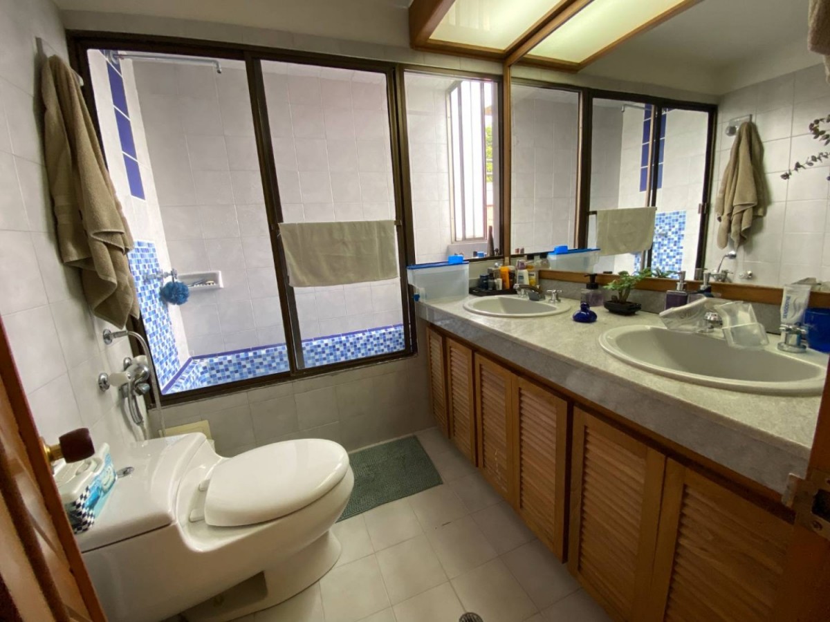Casa en venta en Niza, Bogotá · foto 16 de 24