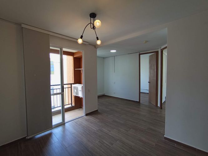 Apartamento de 2 alcobas en venta en El Carmelo, Candelaria, 60 m² · foto 8 de 24