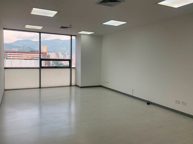Oficina en arriendo en Mesa, Envigado, 37 m² · foto 6 de 6