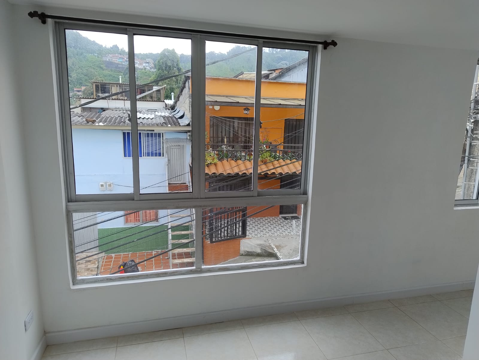 Apartamento en venta en Minitas, Manizales · foto 4 de 9