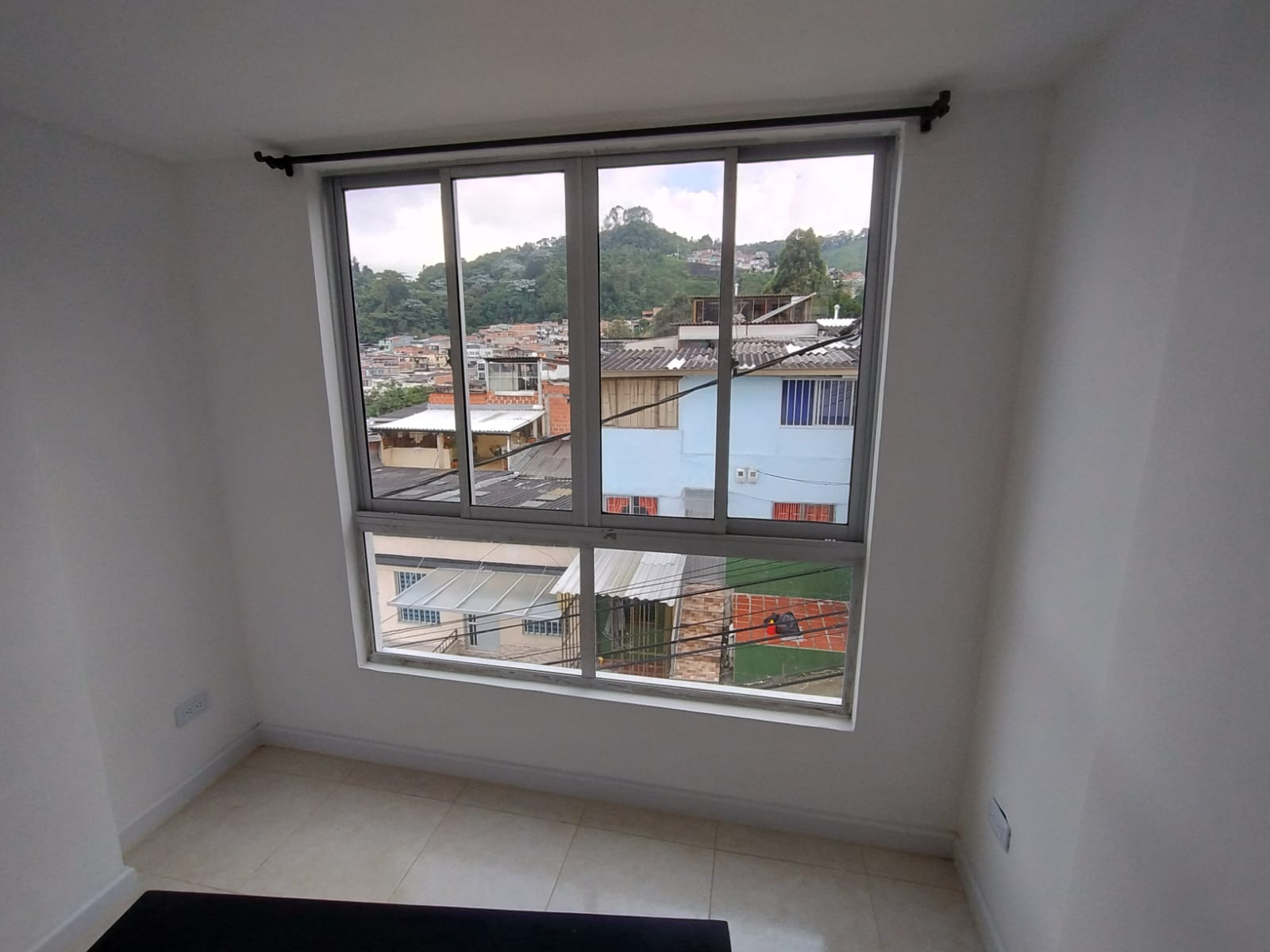 Apartamento en venta en Minitas, Manizales · foto 7 de 9