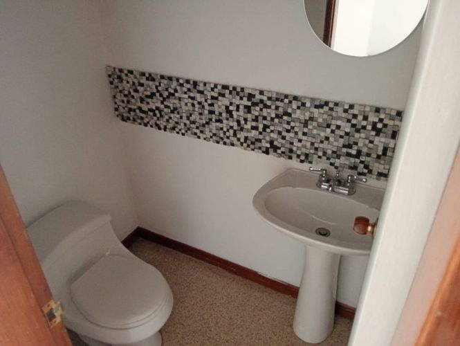 Apartamento de 3 alcobas en arriendo en Laureles, Medellín, 110 m² · foto 12 de 12