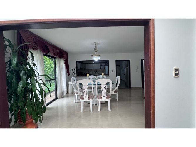 Casa de 5 alcobas en venta en La Morada, Jamundí, 508 m² · foto 7 de 24