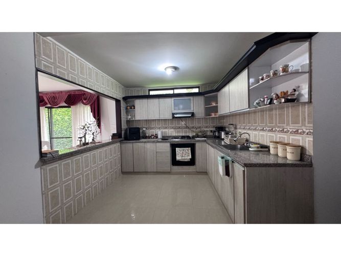 Casa de 5 alcobas en venta en La Morada, Jamundí, 508 m² · foto 9 de 24