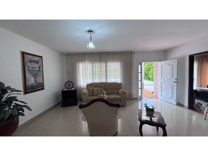 Casa de 5 alcobas en venta en La Morada, Jamundí, 508 m² · foto 13 de 24