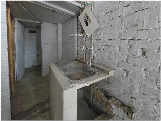 Bodega en venta en El Rodeo, Dosquebradas, 430 m² · foto 4 de 12