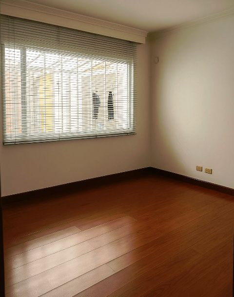 Casa en venta en Alhambra, Bogotá · foto 7 de 19