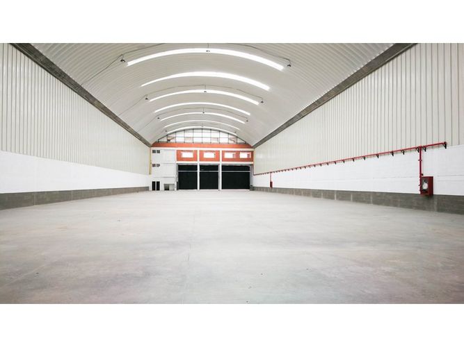 Bodega en arriendo en Verganzo, Tocancipá, 1632 m² · foto 4 de 17