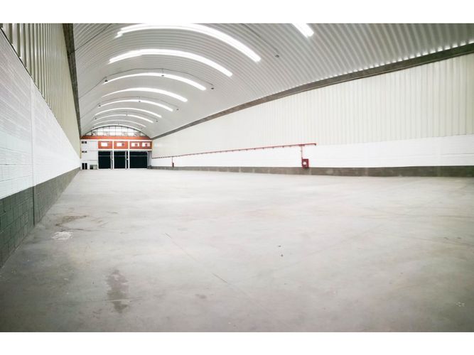 Bodega en arriendo en Verganzo, Tocancipá, 1632 m² · foto 5 de 17