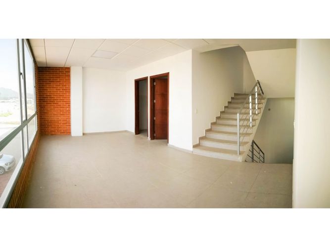 Bodega en arriendo en Verganzo, Tocancipá, 1632 m² · foto 12 de 17