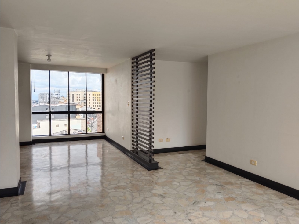 Apartamento en venta en Sector Fogata, Armenia · foto 3 de 24