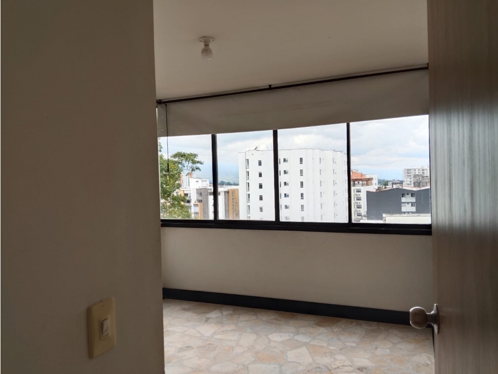 Apartamento en venta en Sector Fogata, Armenia · foto 4 de 24