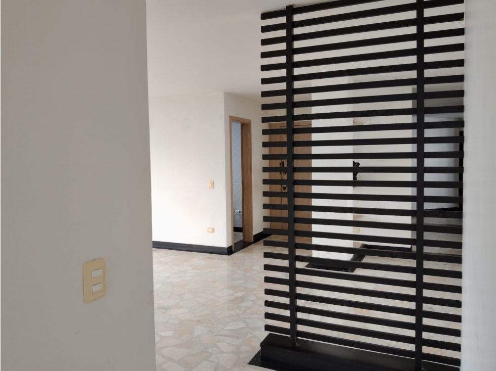 Apartamento en venta en Sector Fogata, Armenia · foto 8 de 24