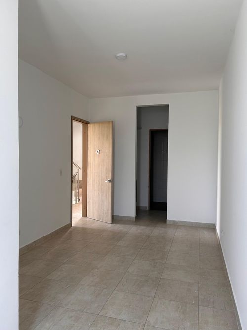 Casa de 4 alcobas en venta en Alfaguara, Jamundí, 226 m² · foto 10 de 24