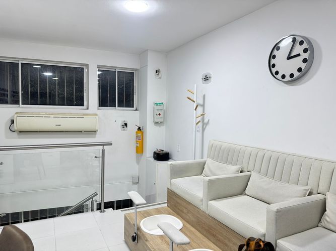 Local en venta en Los Naranjos, Medellín, 25 m² · foto 4 de 12