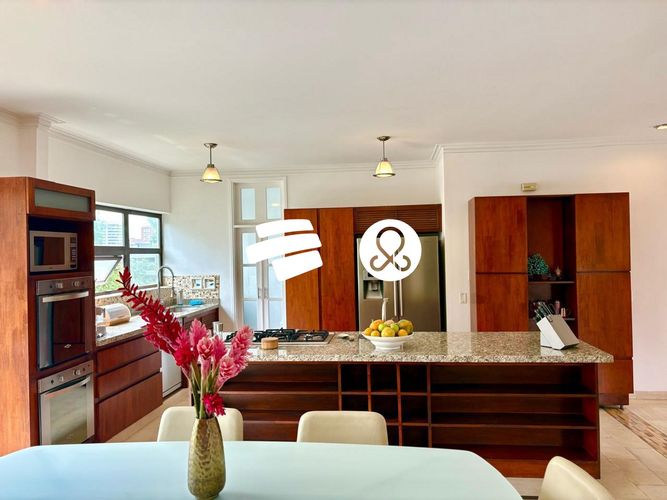 Apartamento de 3 alcobas en venta en La Florida, Medellín, 295 m² · foto 11 de 24