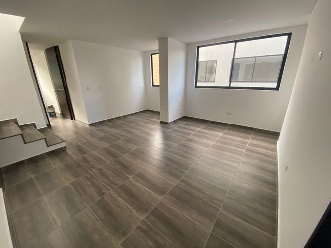 Casa de 3 alcobas en venta en Pueblo Viejo, Cota, 261 m² · foto 7 de 24