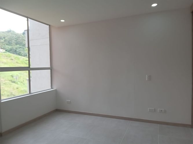 Apartamento de 3 alcobas en arriendo en Pantanillo, Envigado, 73 m² · foto 8 de 14