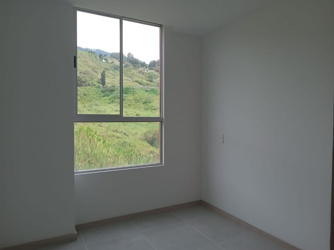 Apartamento de 3 alcobas en arriendo en Pantanillo, Envigado, 73 m² · foto 10 de 14
