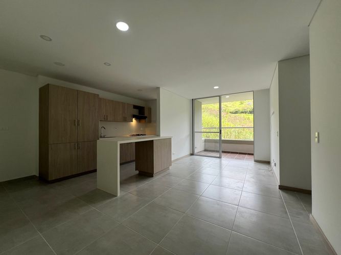 Apartamento de 3 alcobas en arriendo en Pantanillo, Envigado, 73 m² · foto 7 de 14