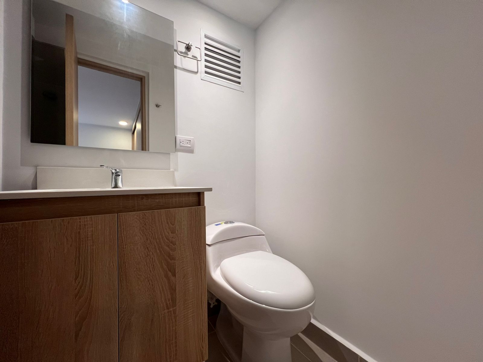 Apartamento en arriendo en Llano Grande, Rionegro · foto 12 de 12