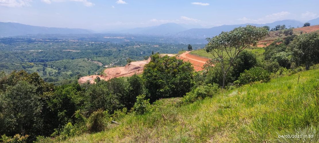 Lote en venta en Ruitoque, Girón, 675 m² · foto 6 de 7