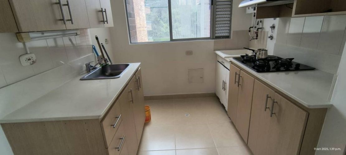 Apartamento de 3 alcobas en arriendo en Camino Verde, Envigado, 90 m² · foto 14 de 23