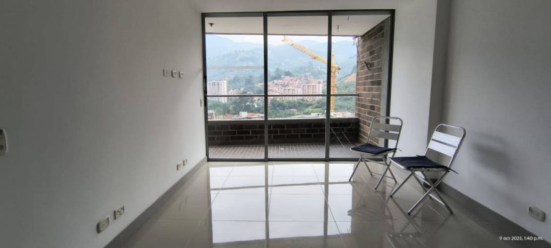 Apartamento de 3 alcobas en arriendo en Camino Verde, Envigado, 90 m² · foto 15 de 23