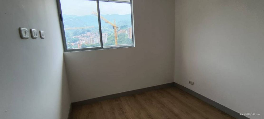 Apartamento de 3 alcobas en arriendo en Camino Verde, Envigado, 90 m² · foto 17 de 23