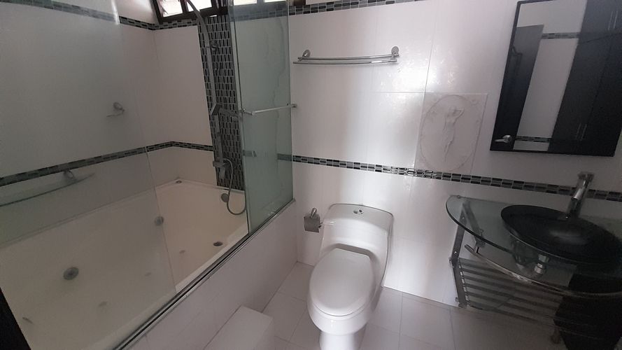 Apartamento de 5 alcobas en venta en Sotomayor, Bucaramanga, 260 m² · foto 12 de 24