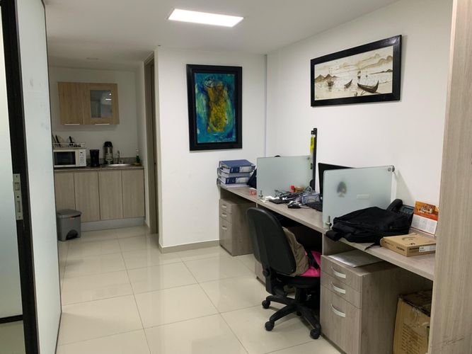 Oficina en arriendo en Manga, Cartagena, 50 m² · foto 6 de 8