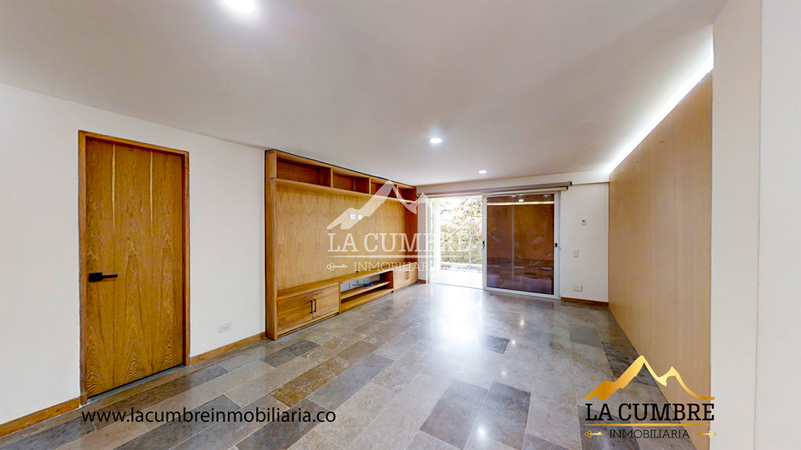 Casa de 4 alcobas en venta en San Lucas, Medellín, 260 m² · foto 8 de 21