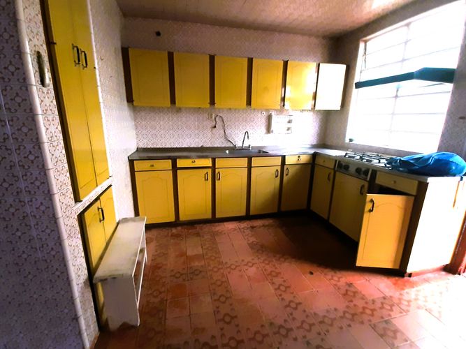 Casa de 5 alcobas en venta en 11 De Noviembre, Bogotá, 221 m² · foto 12 de 19