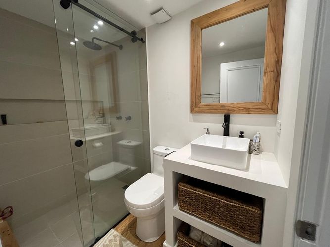 Apartamento de 3 alcobas en arriendo en Los Rosales, Bogotá, 260 m² · foto 15 de 22