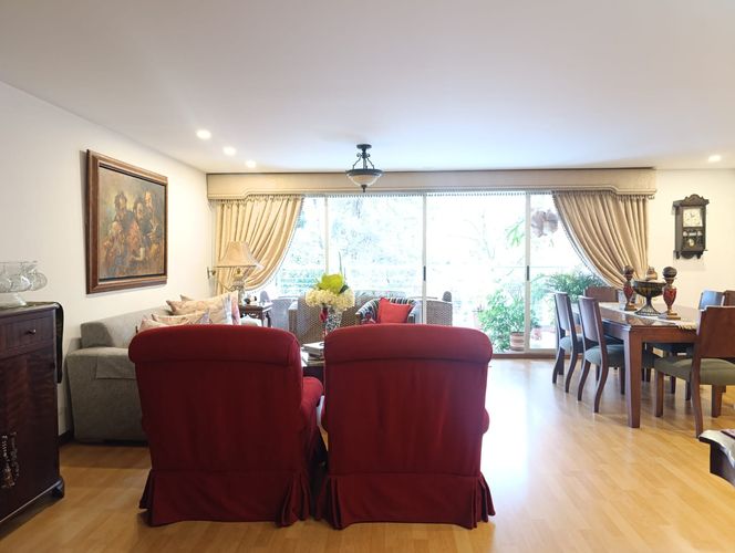 Apartamento de 3 alcobas en arriendo en El Poblado, Medellín, 160 m² · foto 2 de 15