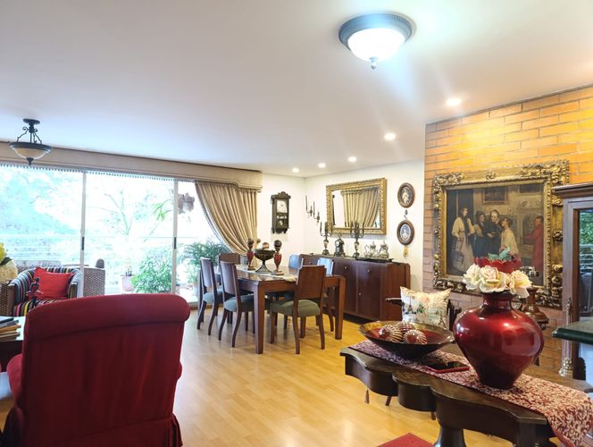 Apartamento de 3 alcobas en arriendo en El Poblado, Medellín, 160 m² · foto 5 de 15