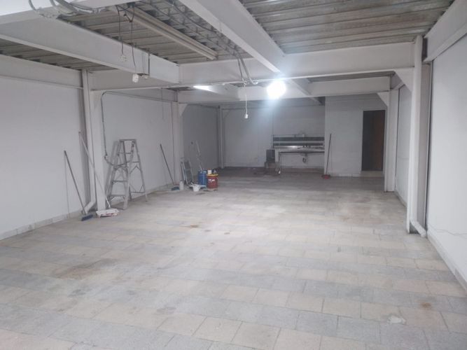 Bodega en arriendo en Cristo Rey, Medellín, 200 m² · foto 7 de 13