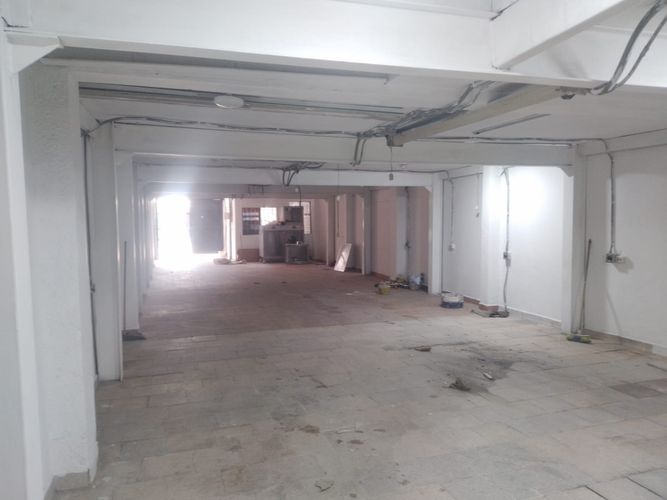 Bodega en arriendo en Cristo Rey, Medellín, 200 m² · foto 6 de 13