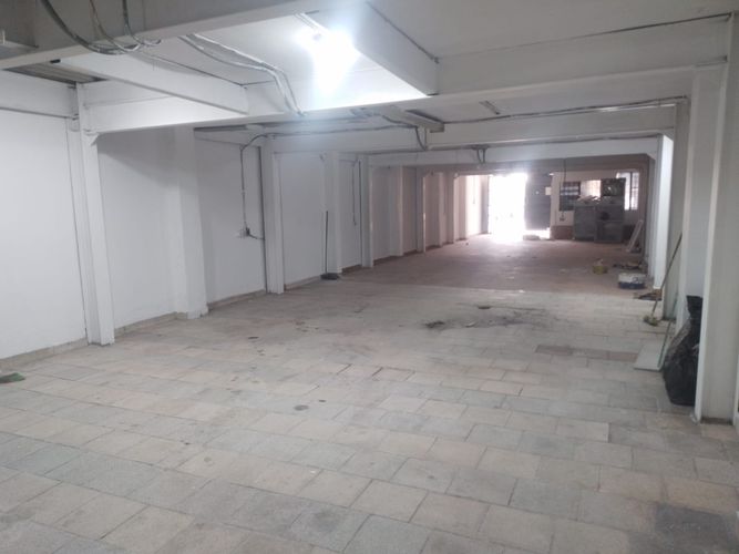 Bodega en arriendo en Cristo Rey, Medellín, 200 m² · foto 10 de 13
