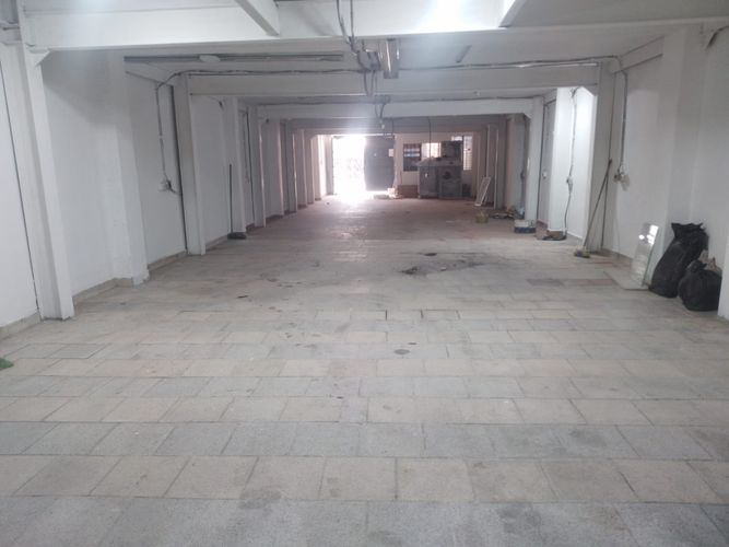 Bodega en arriendo en Cristo Rey, Medellín, 200 m² · foto 9 de 13