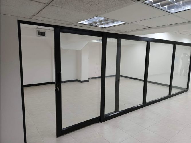 Local en arriendo en Shellmar, Medellín, 316 m² · foto 6 de 10